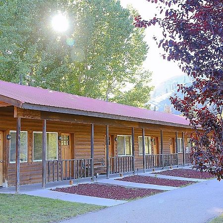Southfork Lodge - Riverside Inn Lowman Dış mekan fotoğraf
